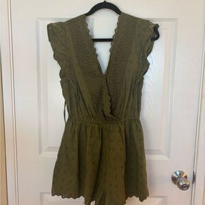 American Eagle Olive Green Sleeveless Women's Romper